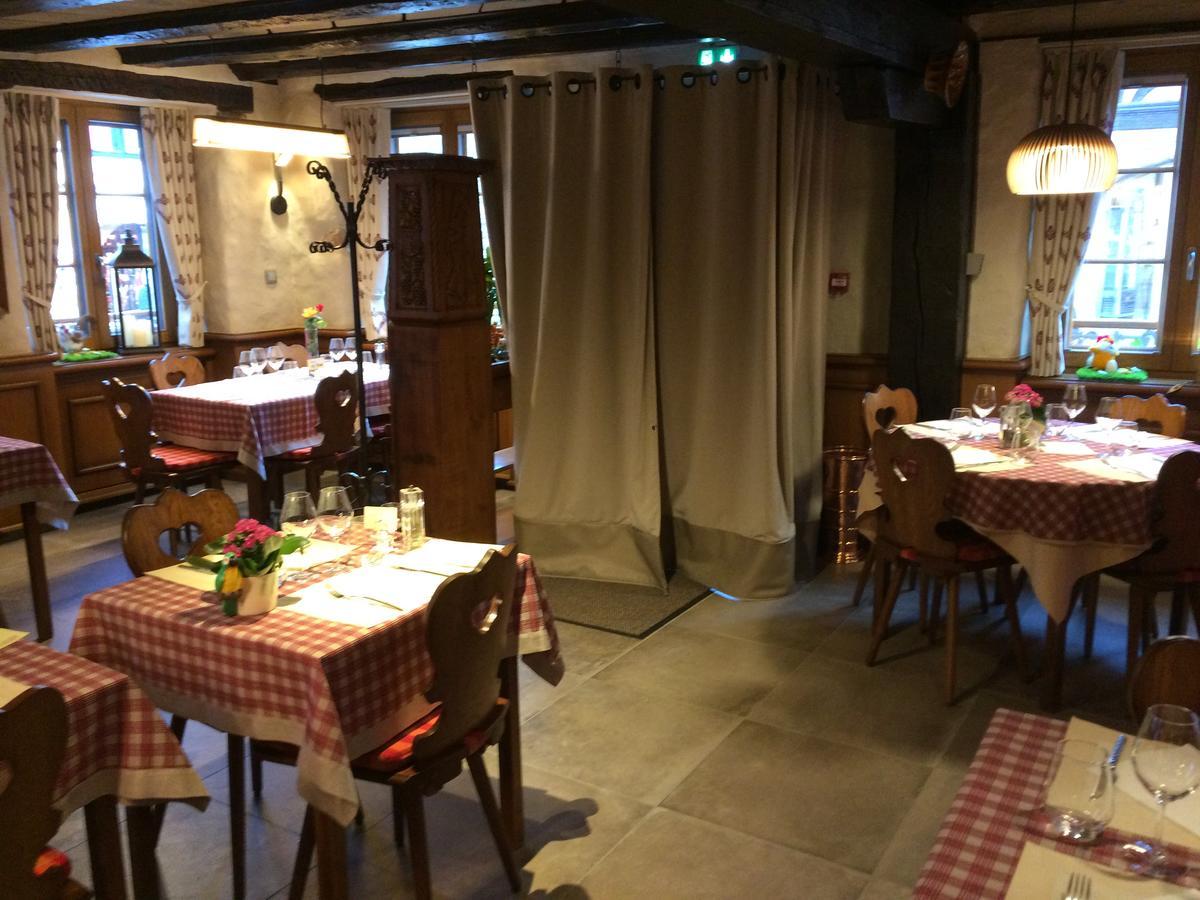אגויסהיים Auberge Des Trois Chateaux מראה חיצוני תמונה